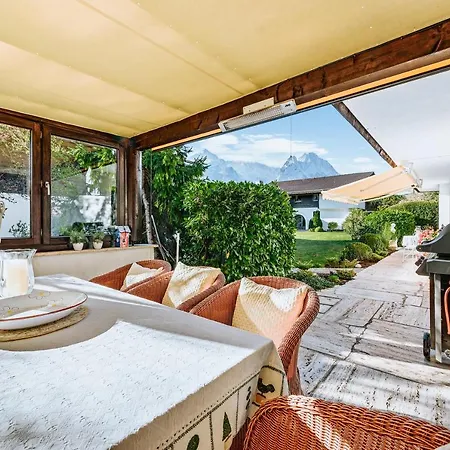 Alpine Garden Apartment Garmisch-Partenkirchen